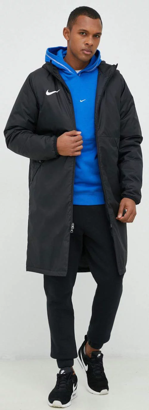 Nike duga jesenja crna muška jakna